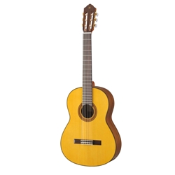 Yamaha CG162S Solid Spruce Top Classical Guitar